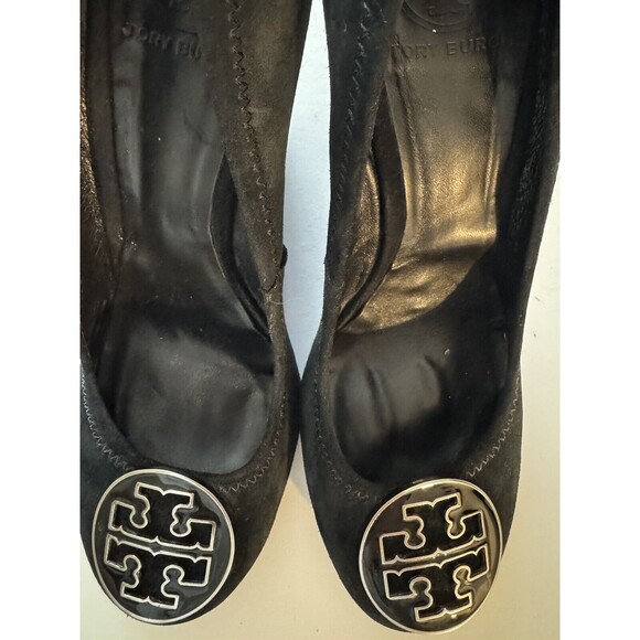 Tory Burch Sophie Black Suede Wedges Heels A10B  Size 8.5 - Picture 7 of 8